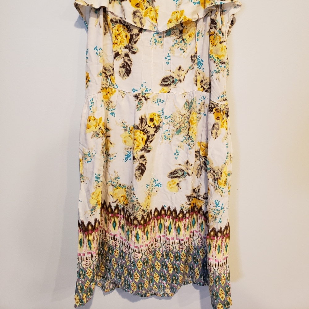 Ladies Summer Dress - Picture 2 of 3